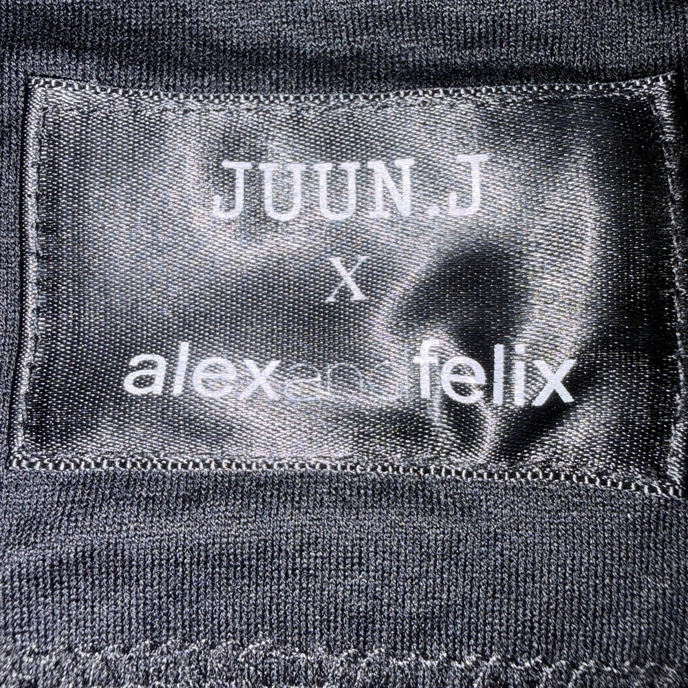 Rare Juun.J x Alex & Felix “13 Queens” T-Shirt - Size 48 - Unisex - Picture 6 of 8